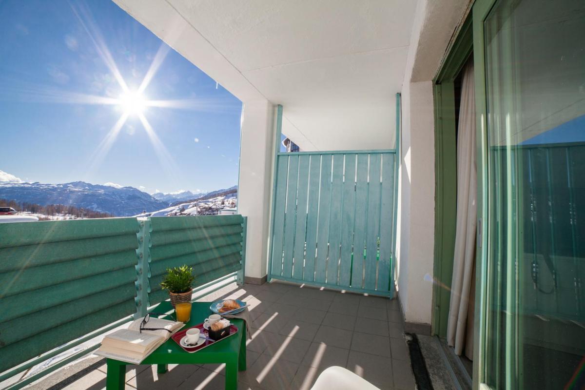 Teleo Vacanze - Villaggio Olimpico Di Colle Sestriere Zewnętrze zdjęcie